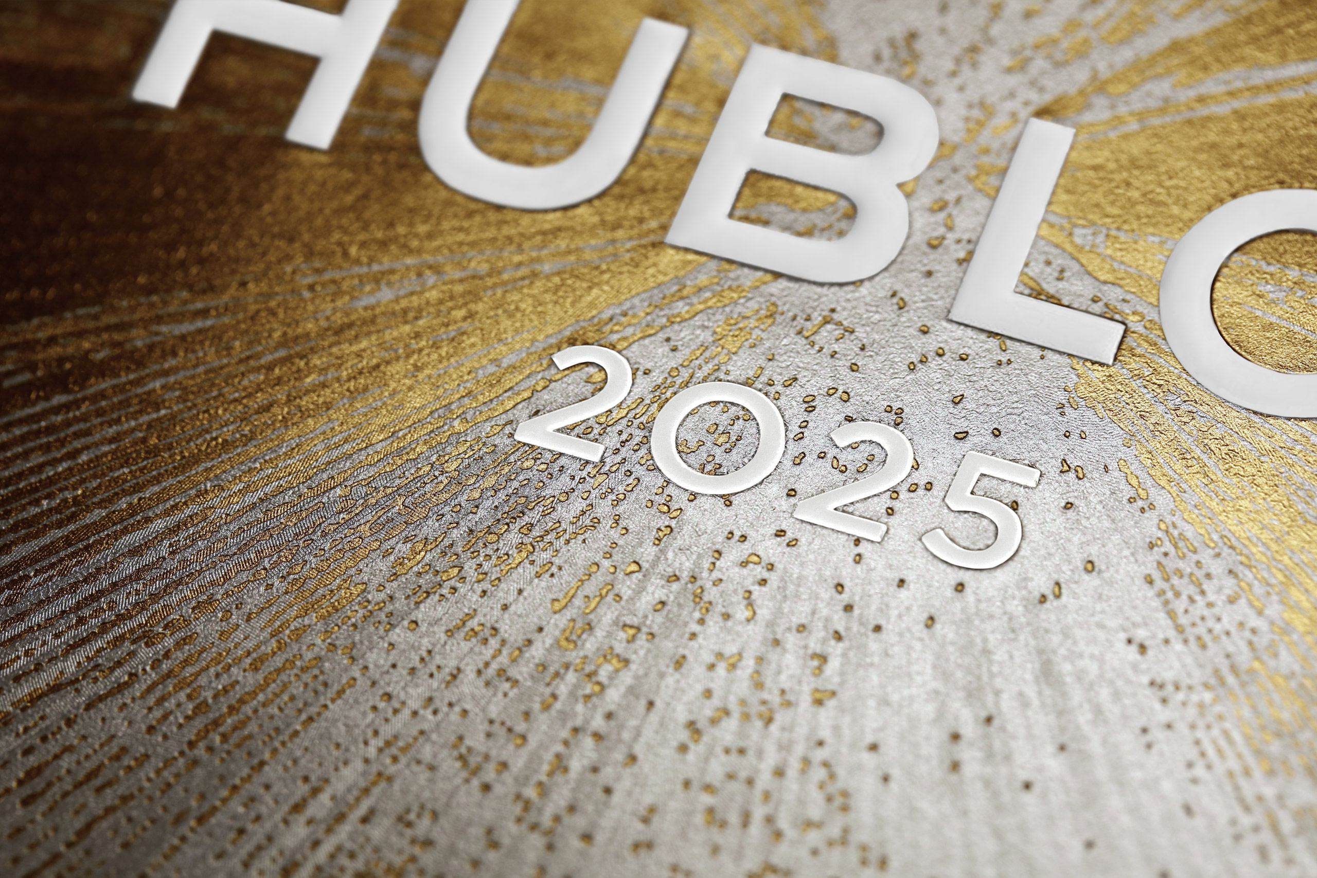 Hublot Carte de voeux 2025 amstudio close up